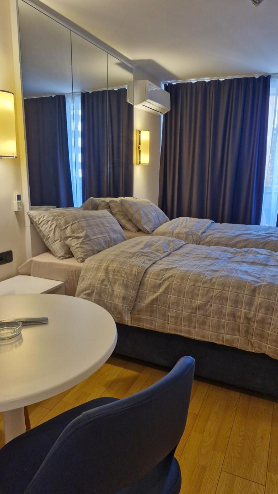 Lamar Hotel Batoumi Extérieur photo